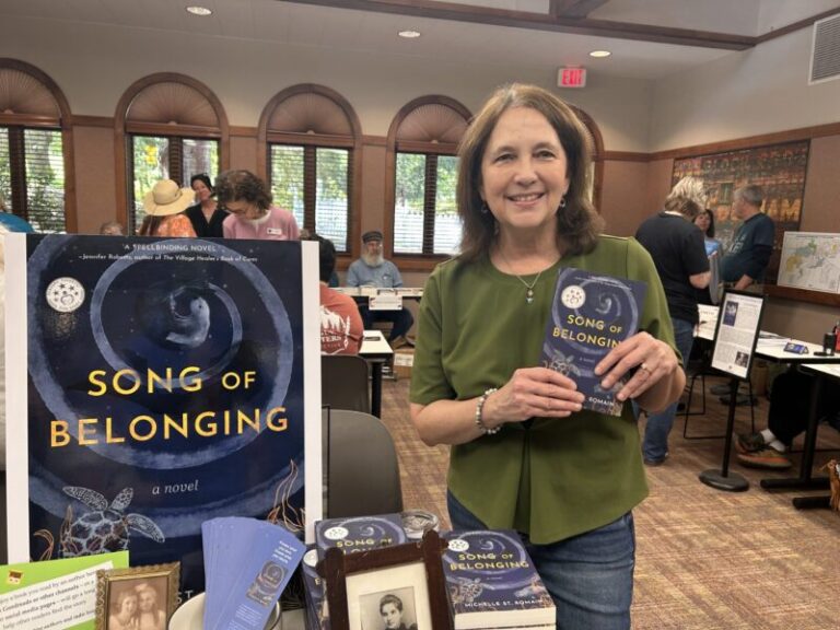 debut-literario-en-rogue-valley-song-of