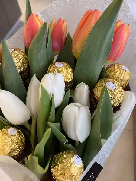 Regalar Tulipanes: Un Gesto de Belleza Conscientemente Sostenible